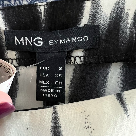 ‘MNG by Mango’ Abstract Black & White Dinner Dress - Picture 5 of 5